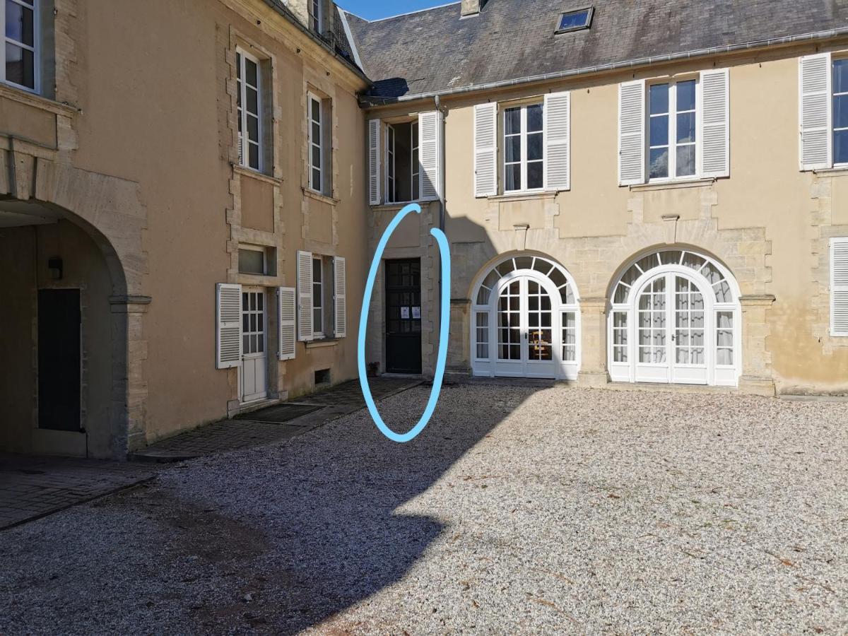 appartement avec vue sur cathédrale classé de tourisme 3 étoiles Bayeux Exterior foto