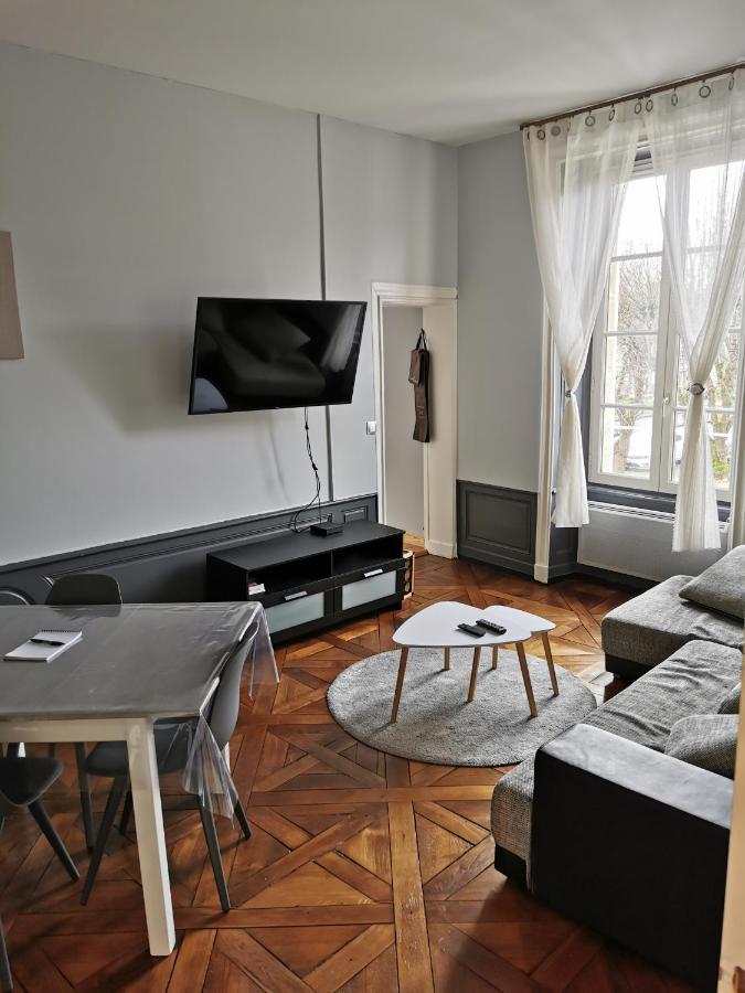 appartement avec vue sur cathédrale classé de tourisme 3 étoiles Bayeux Exterior foto